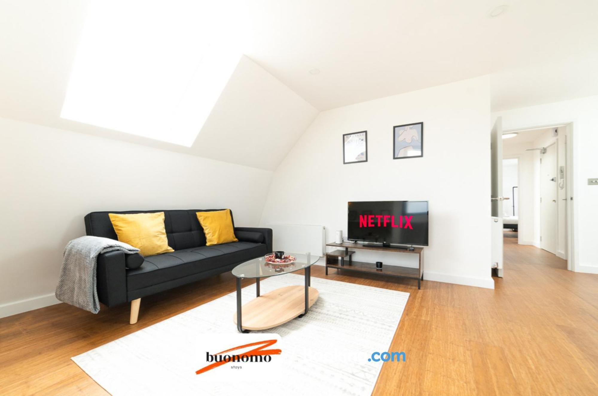 Two Bedroom Apartment At Buonomo Stays Short Lets & Serviced Accommodation ロンドン エクステリア 写真