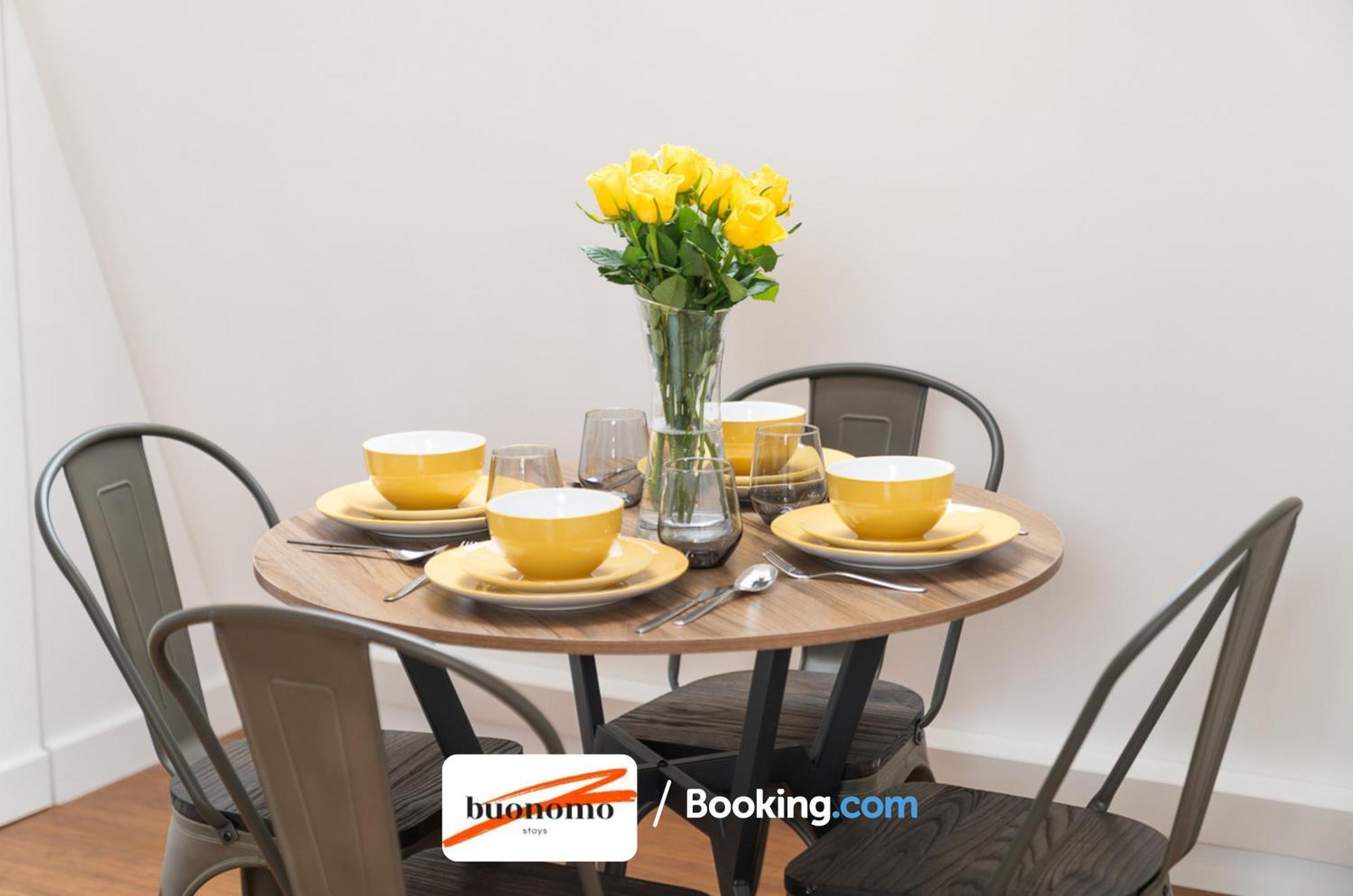 Two Bedroom Apartment At Buonomo Stays Short Lets & Serviced Accommodation ロンドン エクステリア 写真