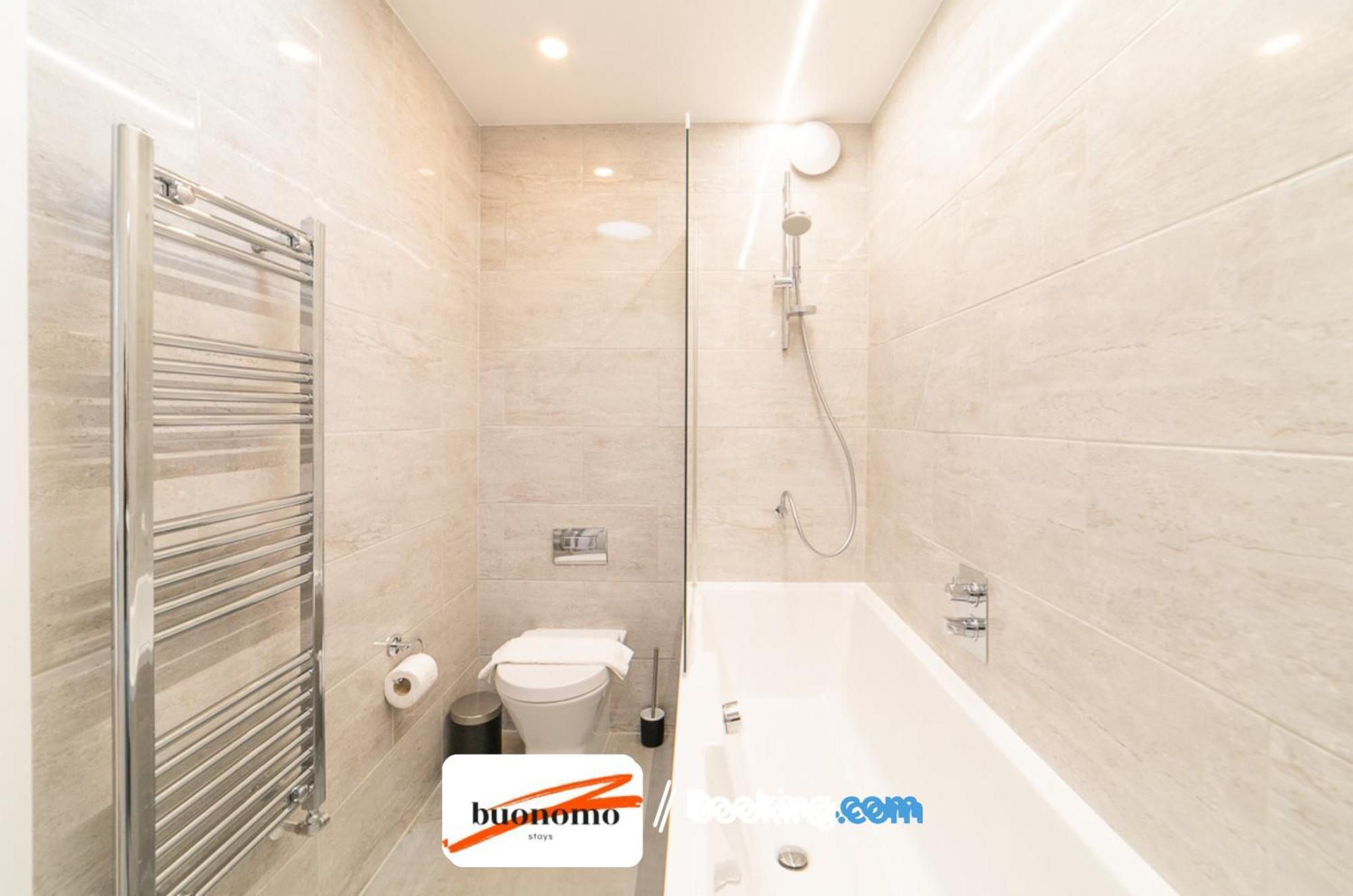 Two Bedroom Apartment At Buonomo Stays Short Lets & Serviced Accommodation ロンドン エクステリア 写真