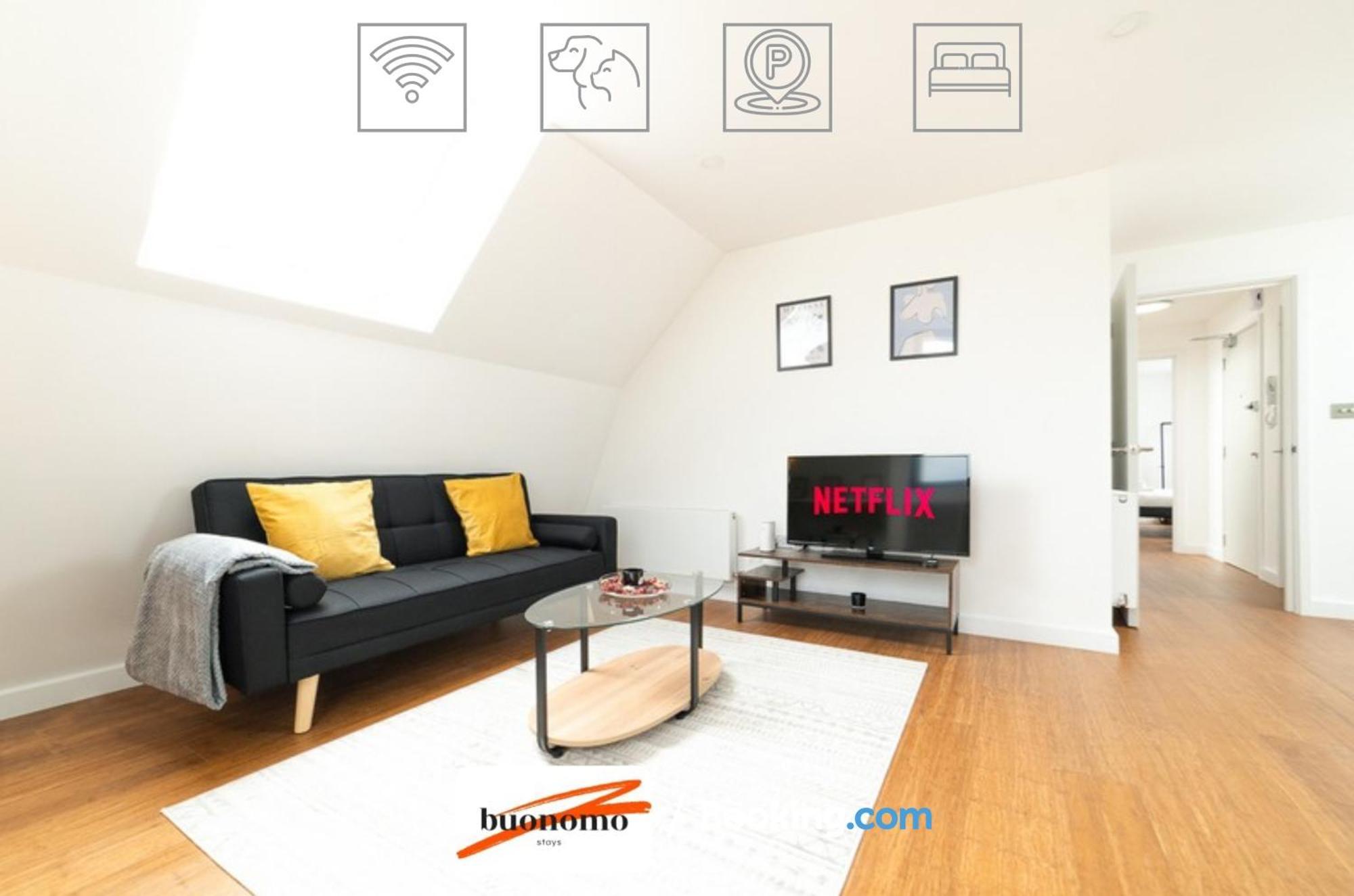 Two Bedroom Apartment At Buonomo Stays Short Lets & Serviced Accommodation ロンドン エクステリア 写真